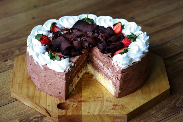 Custom Cakes